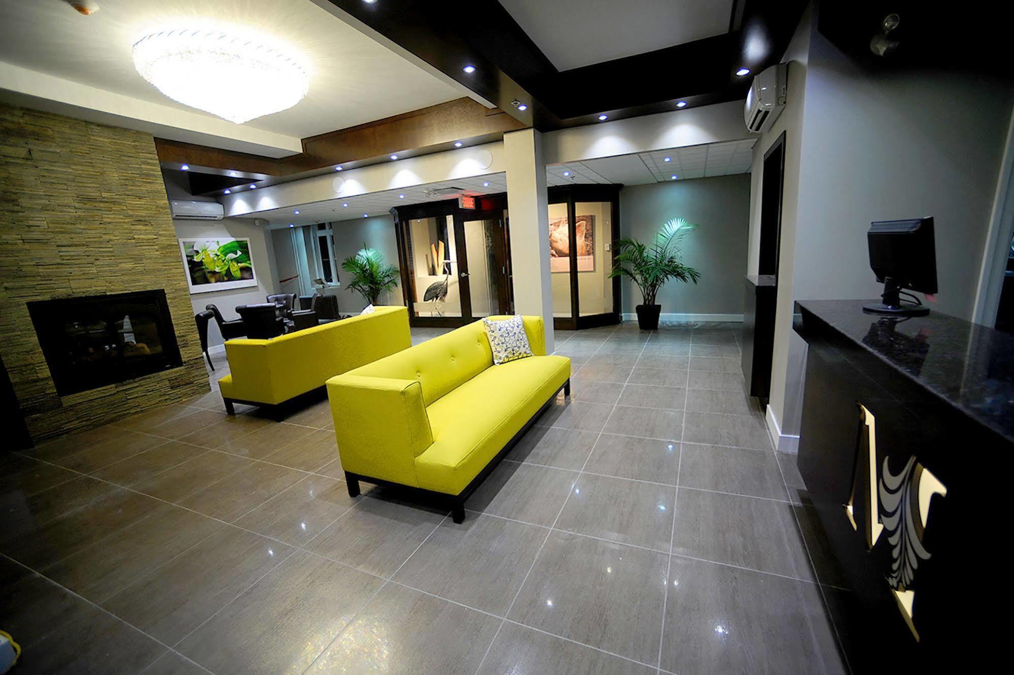 Montfort Hotel Nicolet